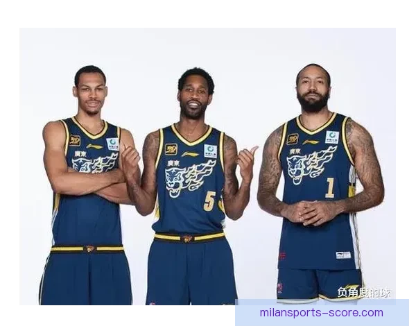 广东队历史首次连续31年全胜晋季后赛 冲刺第十二座总冠军